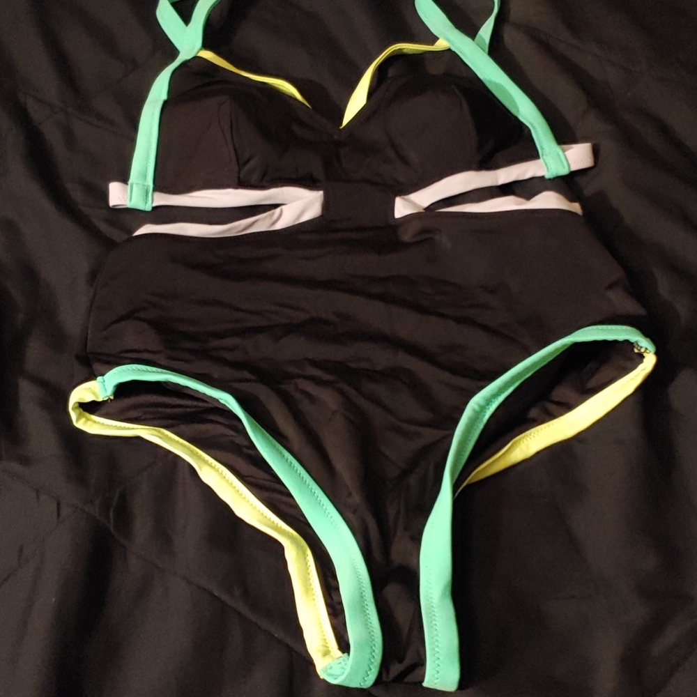 One piece bathing suit